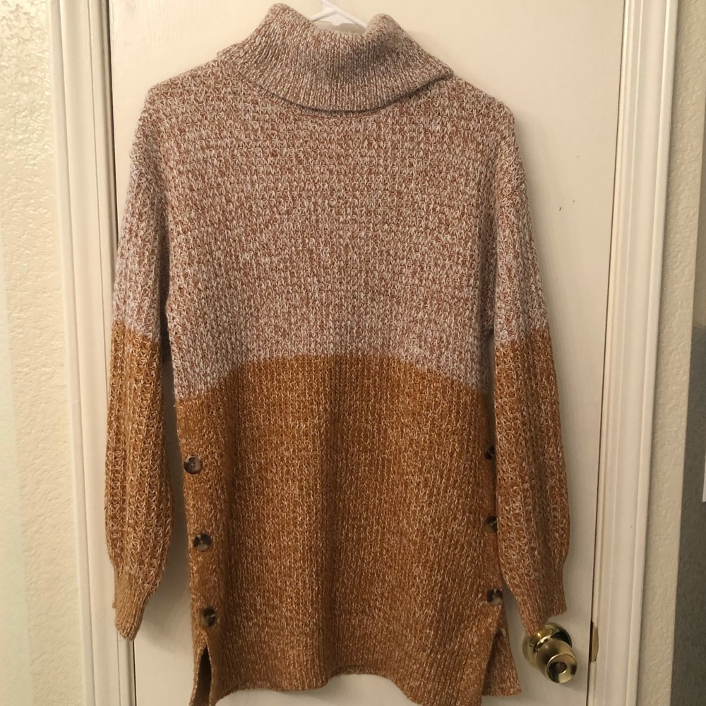 Maternity sweater